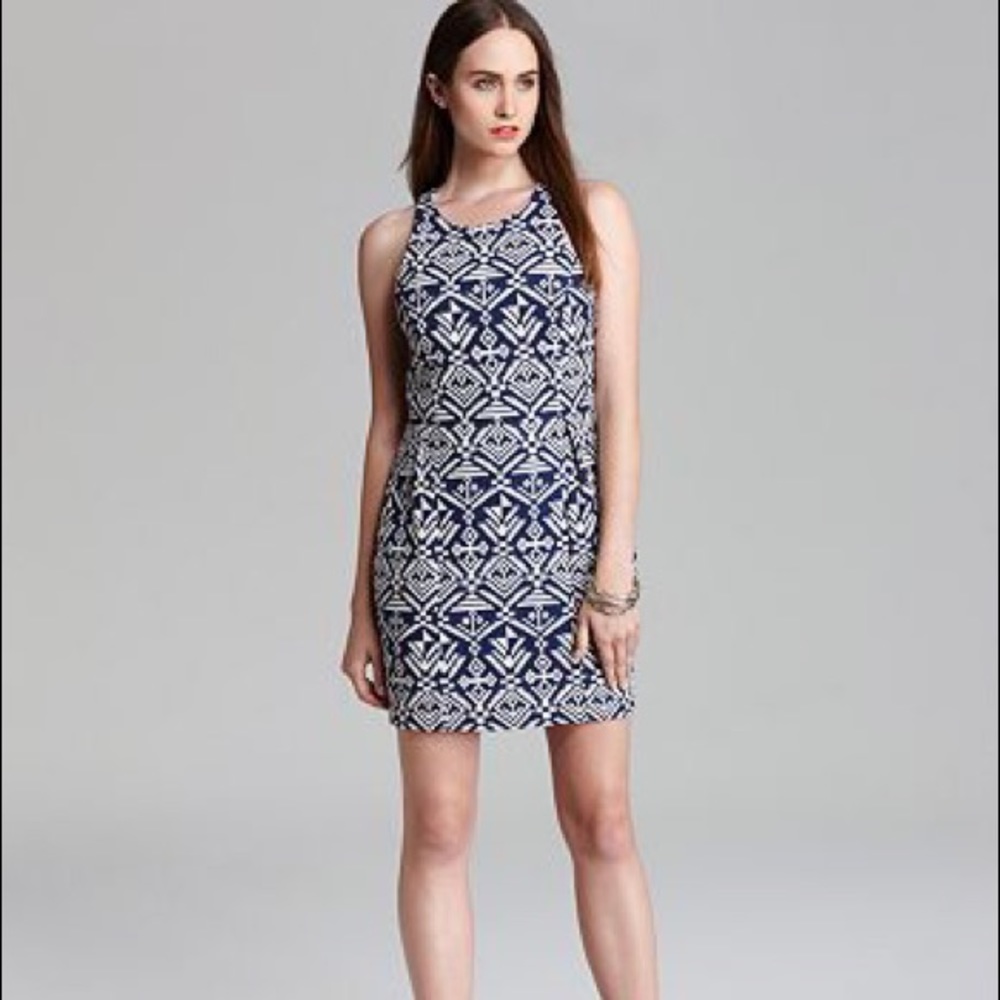 Dolce Vita Blue & Ivory Cut Out Aztec XS